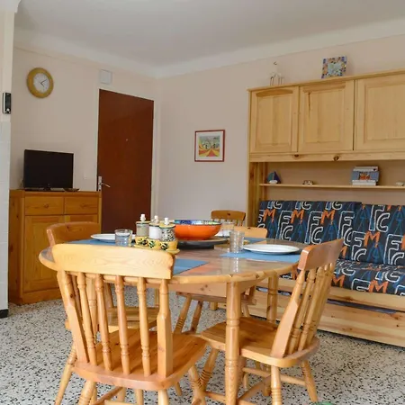 Coquet A 100m De La Plage, Quartier Calme, Parking Privatif, Balcon - - Fr-1-225-670 Apartment *