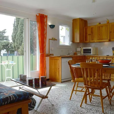 Apartment Coquet A 100m De La Plage, Quartier Calme, Parking Privatif, Balcon - - Fr-1-225-670 Argeles-sur-Mer
