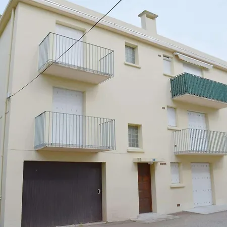 Coquet A 100m De La Plage, Quartier Calme, Parking Privatif, Balcon - - Fr-1-225-670 * Argeles-sur-Mer